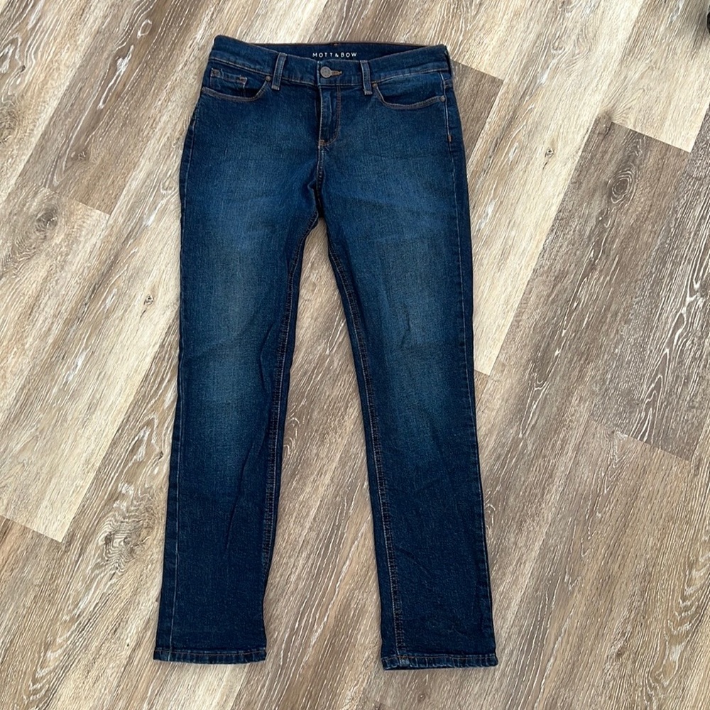Mott & Bow Ankle Length Boyfriend Denim